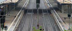 Abgekoppelt: Am Potsdamer Bahnhof halten nicht nur keine Fernzüge, es gibt auch kein kostenloses Internet.