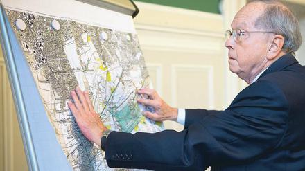 Zu laut? Seit Donnerstag verhandelt das Oberverwaltungsgericht Berlin-Brandenburg wieder zu BER-Flugrouten. Die Gemeinde Blankenfelde-Mahlow (Teltow-Fläming) klagt gegen die Routen, die bei Starts nach Westen von der Nordbahn geflogen werden sollen.