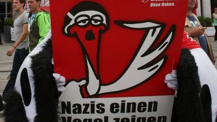 In Schöneiche wurde es dem Bürgermeister zu viel mit der NPD: Er ließ ihre Wahlplakate entfernen.