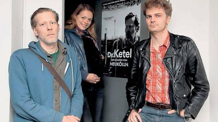 Gesprächsbereit. Der Schauspieler Ketel Weber sowie Anna und Linus de Paoli, Produzentin und Regisseur.
