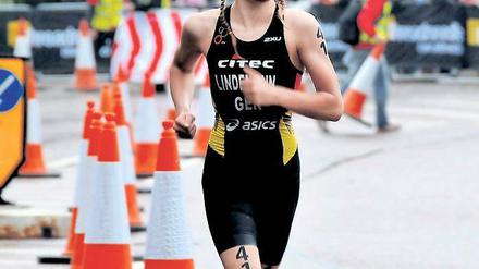 Starker JWM-Auftritt. Laura Lindemann im Londoner Hyde Park.
