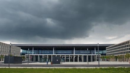 Wird und wird und wird einfach nicht fertig: der neue Hauptstadt-Flughafen BER.