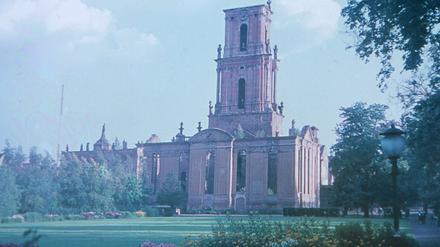 Die Potsdamer Garnisonkirche soll wieder aufgebaut werden.