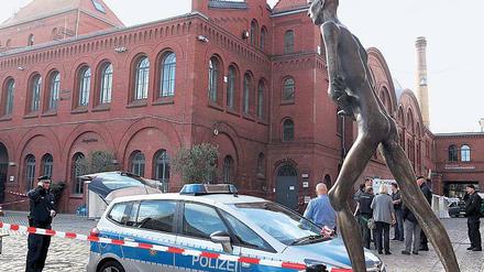 Tatort Kulturbrauerei. Die Polizei hatte die Umgebung des Soda-Clubs weiträumig abgesperrt. Das traditionelle Kinderfest „Der Berg ruft“ wurde „aus Pietät“ abgesagt.
