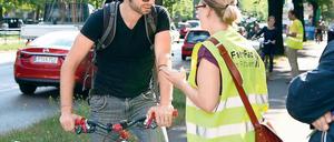 Bitte wenden Belehrungen für Potsdamer Geisterradler