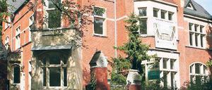 Glanzstück. In der Siemensvilla in der Gregor-Mendel-Straße sollen ab August 167 Kinder betreut werden. Träger der neuen Kita soll die Fröbel GmbH werden.