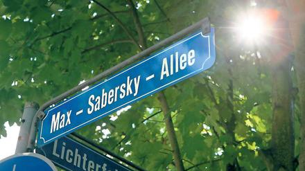 Widerspruch? In Teltow wurde eine Straße nach Max-Sabersky benannt.