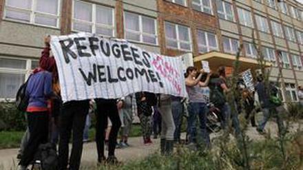 Bislang blieben bei allen rechten Kundgebungen gegen das Flüchtlingsheim in Berlin-Hellersdorf die Gegendemonstranten in der Überzahl.