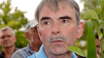 Mit einer Topfpflanze in der Hand verließ Gustl Mollath Anfang August die Psychatrie. Am Donnerstag redet er mit Reinhold Beckmann über seine sieben Jahre in der Zwangsunterbringung.