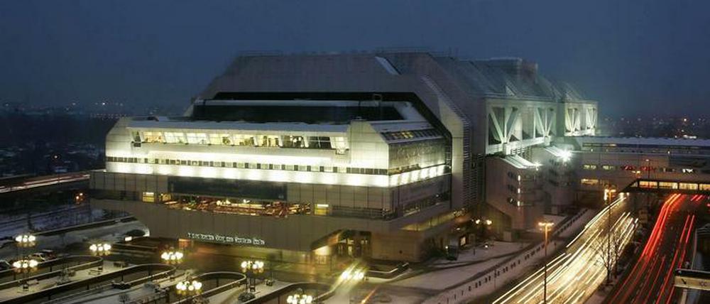 Die Schätzungen für die Kosten zur Sanierung des Internationalen Congress Centrums (ICC) in Berlin schwanken. Jetzt steht die Schließung für Anfang 2014 fest.