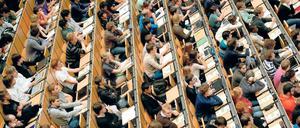 Zu viel? Von 51 000 Studienplätzen sind nur rund 31 000 ausfinanziert.