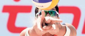 Auf Erfolgskurs. Bei der diesjährigen smart beach tour in Binz auf Rügen kam Jonathan Erdmann (Foto) mit seinem Berliner Partner Kay Matysik auf den fünften Platz. Zuvor hatten sie sich bei der WM in Polen die Bronzemedaille erkämpft.