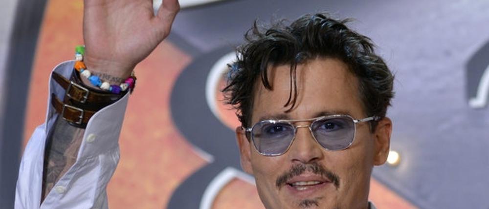Großstadt-Indianer: Johnny Depp war in Berlin.