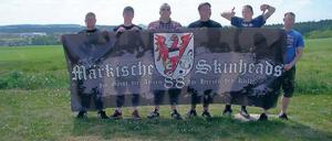 Brauner Trupp. Einige Mitglieder der Neonazi-Gruppe „MS88“.
