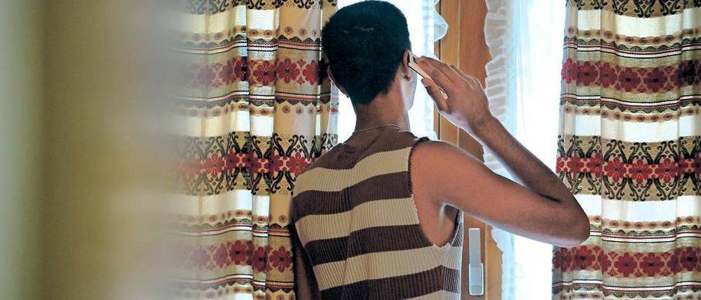 Platzfrage. Flüchtlinge sollen eigentlich nur übergangsweise in Gemeinschaftsunterkünften wohnen. Doch weil Sozialwohnungen fehlen und trotzdem mehr Asylbewerber untergebracht werden müssen, soll nun ein neues Heim im Industriegebiet Rehbrücke gebaut werden. Doch der Standort ist umstritten.