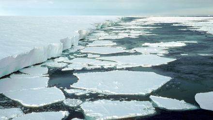 Der Eisverlust in der Antarktis hat sich beschleunigt.