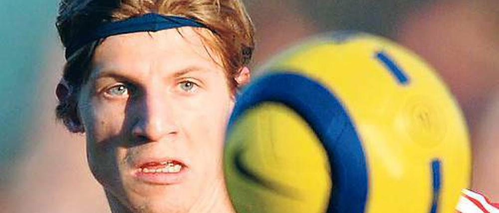 Das Runde im Blick. Sportpsychologe Georg Froese hat über Elfmeter im Fußball promoviert und wird bald auch in Potsdam jungen Sportlern mit seinem Wissen helfen.