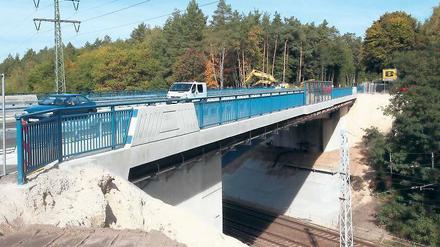 Stau ab der Nesselgrund-Brücke.