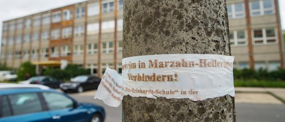 Neue Heimat. In einer alten Schule will Berlin Kriegsflüchtlinge aus Syrien beherbergen. Eine Bürgerinitiative macht dagegen mobil – andere Bürger wollen vermitteln.