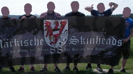 Einige Mitglieder der Neonazi-Gruppe "MS88".