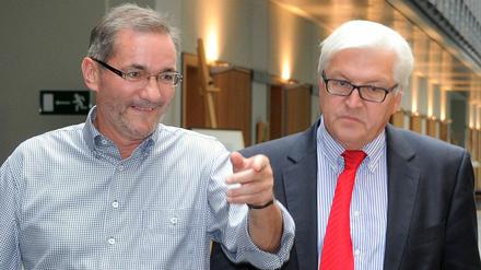Brandenburgs Ministerpräsident Matthias Platzeck (SPD,r) und der SPD-Kanzlerkandidat und SPD-Fraktionschef Frank-Walter Steinmeier beim Wahlkampf 2009.