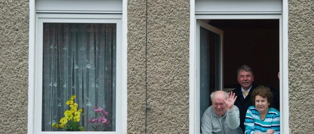 Haben sie schon wieder das Nachsehen? BER-Chef Hartmut Mehdorn will gegen das Schallschutz-Urteil des Oberverwaltungsgerichts vorgehen.