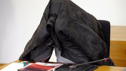 Will nicht verurteilt sein: Der Fichtenwalder Zahnarzt, der sich wegen Versicherungsbetrugs vor Gericht verantworten musste, legt jetzt Rechtsmittel ein.
