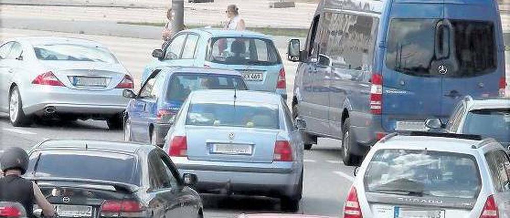 Alle Räder stehen still – wenn der Verkehrsplaner es so will; wie zwischen Lange Brücke und Breite Straße.