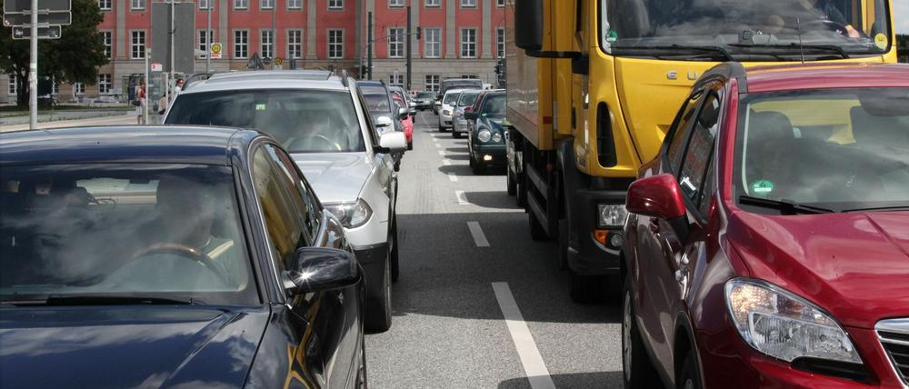 Nichts geht mehr: Potsdams Autofahrer sind mit den Nerven am Ende.