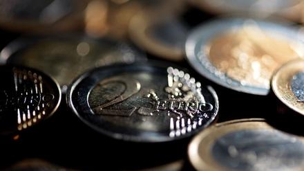 Mehr Geld für die Landesdiener. GEW und DGB bezeichen das Ergebnis als Durchbruch.
