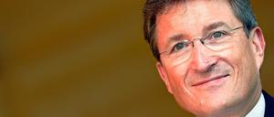 Entschieden pro Reli. Wolfgang Huber, Berliner Bischof und Ratsvorsitzender der Evangelischen Kirche in Deutschland.
