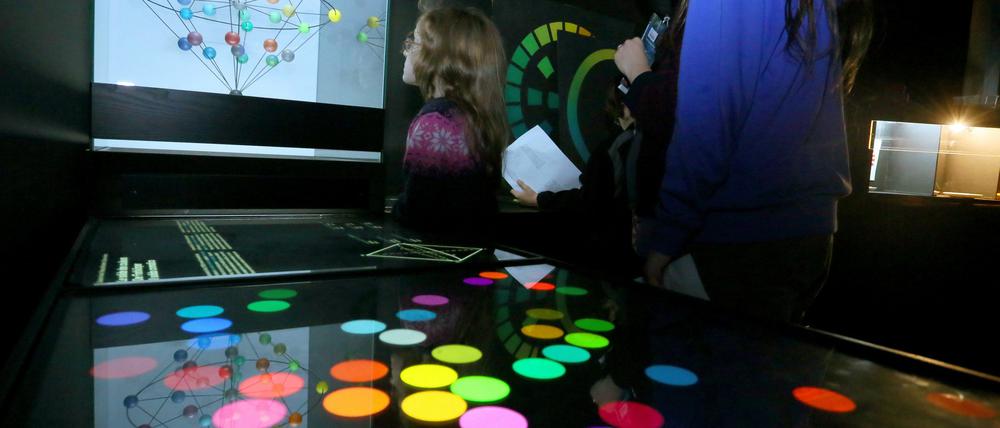 Etwas weniger Besucher als letztes Jahr, trotzdem ein Erfolg: die "Lange Nacht der Wissenschaften".