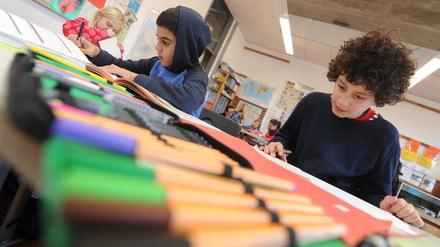Bunte Vielfalt bei der Bildung? In Brandenburg haben es freie Schulen schwerer als in Berlin.