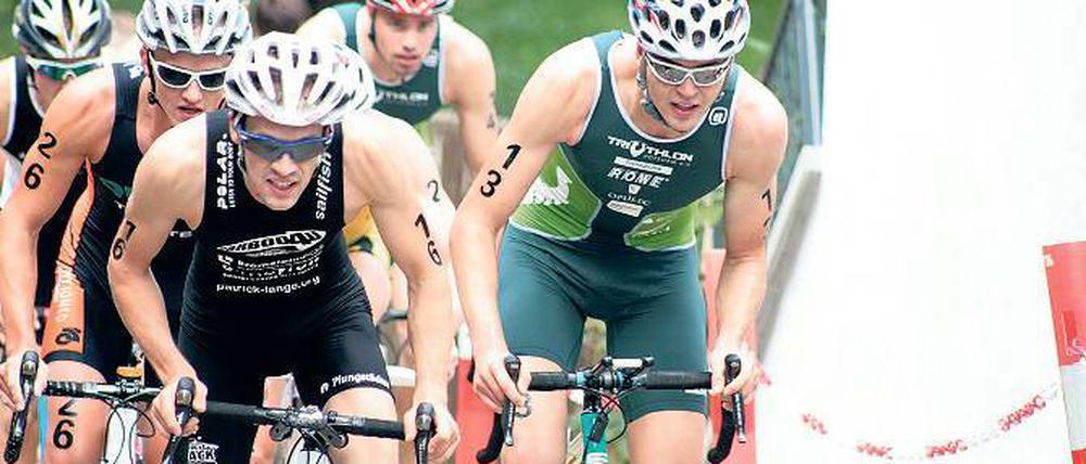 Auf Punktejagd in Spanien. Nach seiner überstandenen Erkrankung will Franz Löschke (rechts) am Samstag in Madrid um wichtige Zähler in der WM-Serie kämpfen.