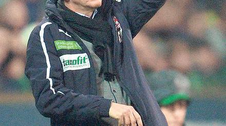 Abflug beim Absteiger. Seit Montag ist Norbert Meier nicht mehr Trainer von Fortuna Düsseldorf.