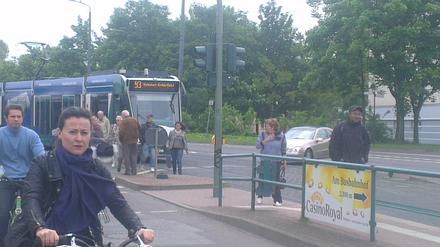 Am Kanal war der Tramverkehr nach einem Unfall 20 Minuten unterbrochen.