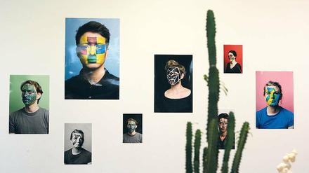 Sind so komische Gesichter. Blick in die Ausstellung „Solid &amp; Liquid – über Grafik-Design und visuelle Kultur“ im Pavillon auf der Freundschaftsinsel.