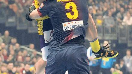 Obenauf. Konstantin Igropolu ist der beste Torschütze bei den Füchsen.