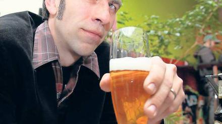 Mit Unschuldsblick. Matt Sweetwood ist den Biertrinkern auf der Spur.