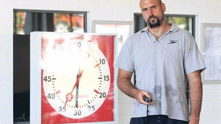 Erwartet neue Bestzeiten. Trainer Jörg Hoffmann fordert von seinen Athleten, dass sie sich in der nacholympischen Saison im Kreis der etablierten deutschen Schwimmer festsetzen.