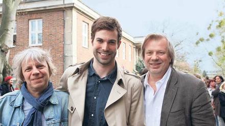 Eröffnungsgäste. Regisseur und Sehsüchte-Juror Andreas Dresen mit Festivalchef Hauke Bartel und Tobias Wellemeyer, Intendant des Hans Otto Theaters (v.l.).