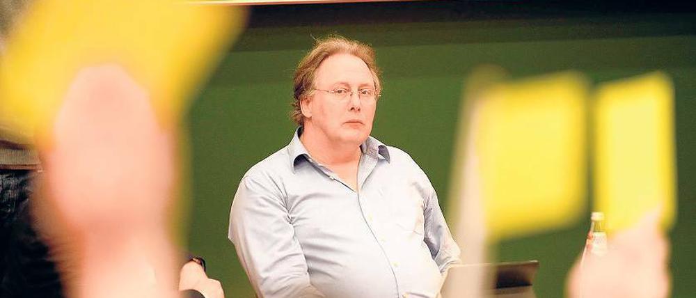 Der neue starke Mann beim SV Babelsberg 03. Archibald Horlitz wurde am Mittwochabend von den Vereinsmitgliedern erneut in den Aufsichtsrat des Fußball-Drittligisten gewählt und gilt als heißer Anwärter für den Posten des neuen Vorstandsvorsitzenden.