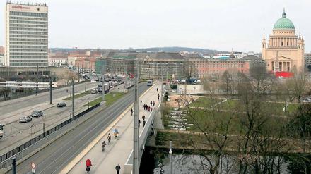 Neue, alte Dominante. Das Landtagsschloss auf dem Alten Markt bestimmt das künftige Bild in der Potsdamer Mitte. Wenn auch die Bebauung an der Alten Fahrt fertig ist, hat die Stadt ihr altes Zentrum wieder.