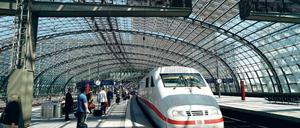 Kein Halten mehr. 2015 werden Fernzüge mehrere Monate aus dem oberen Teil des Hauptbahnhofs verbannt.