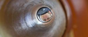 Schon verjährt? Über die Erhebung von Wasseeranschluss-Gebühren wird seit Jahten gestritten - bewegt hat sich in Brandenburg bislang nichts