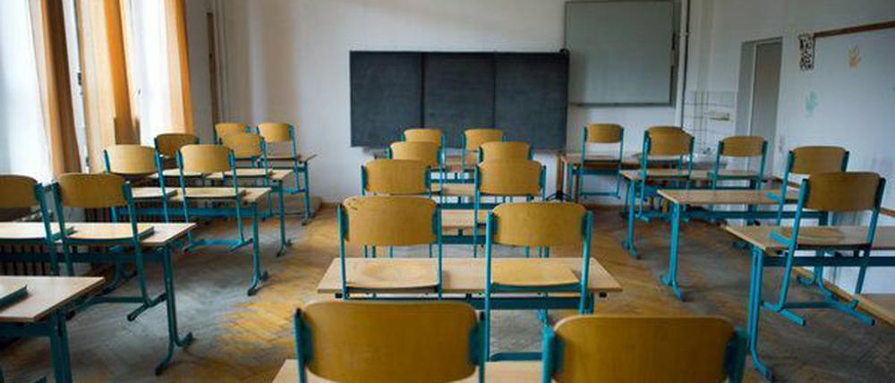Immer mehr Schulstunden werden in Brandenburg ersatzlos gestrichen.