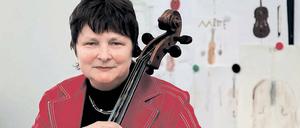 Lieber Musik. Eigentlich wollte Hannelore Goldhammer Physik oder Mathematik studieren. Dann hat sie sich doch noch umentschieden. Seitdem bringt sie Musikschülern das Cellospielen bei. Viele ihrer Schüler spielten später in Orchestern und gewannen Preise. Nun bekommt auch Goldhammer einen Auszeichnung.