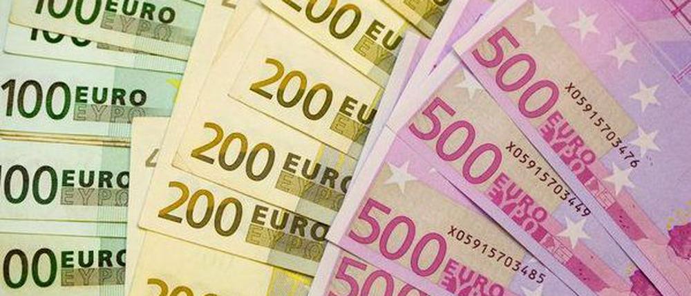 Mithilfe von Swaps will das Land die Zinsen für einen Teil seiner Schulden, insgesamt etwa 18,6 Milliarden Euro, stabil halten. Doch das Geschäft ist riskant.