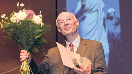 Den Lebensfaden gefunden. Klimaforscher Hans Joachim Schellnhuber wurde am Mittwoch mit dem Wilhelm-Foerster-Preis der Urania ausgezeichnet.