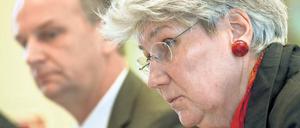Besorgniserregend. Militante rechtsextreme Gruppen in Brandenburg verzeichnen laut der scheidenden Verfassungsschutz-Chefin des Landes, Winfriede Schreiber, und Innenminister Dietmar Woidke (SPD) starken Zulauf.